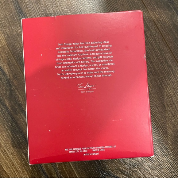 Hallmark Keepsake Ornament 2020 - Thanks Teacher! - Picture 4 of 4